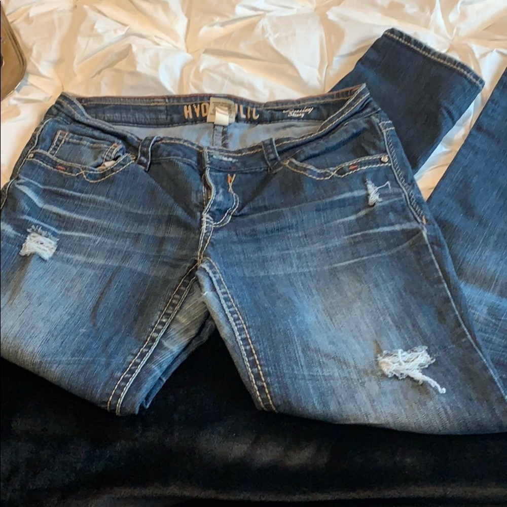Distressed hydraulic jeans